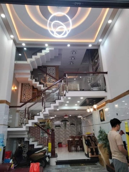 Bán nhà siêu đẹp, hẻm xe hơi phường 9 Gò Vấp, ngay công viên Làng Hoa.