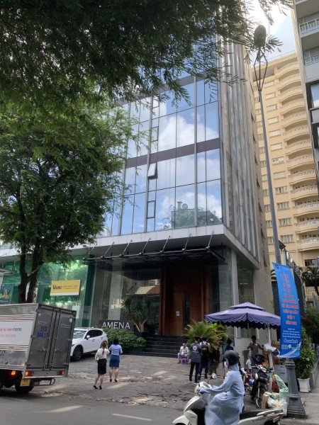 Cho thuê mặt bằng kinh doanh Nhà hàng-Cafe MT Lê Thánh Tôn, Q1 - DTSD: 1342m2. Thang máy riêng biệt