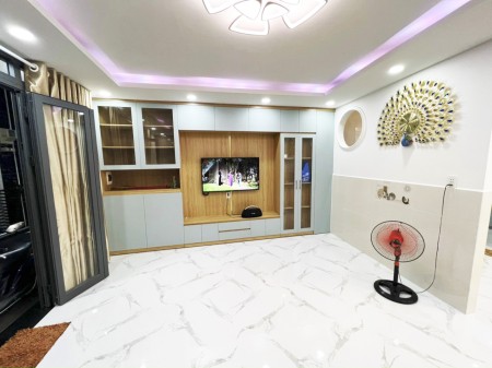 Bán nhà 1 lầu đúc hẻm 1041 đường Trần Xuân Soạn, phường Tân Hưng, Quận 7
