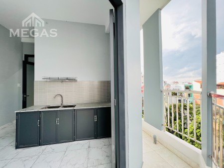 Cho thuê căn hộ mới khai trương ngay Âu Cơ, giá tốt tiện ích đầy đủ