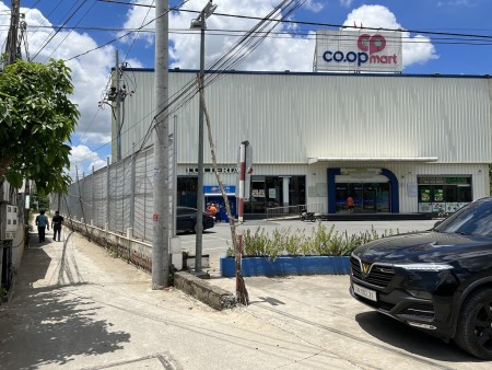 Cần bán lô đất góc đẹp sau lưng Coopmart - Cần Giuộc giá 17 triệu/m2