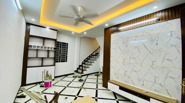 Bán nhà 5 tầng xây mới, đẹp long lanh cách 50m ra mặt phố Giải Phóng giá 3.85 tỷ.