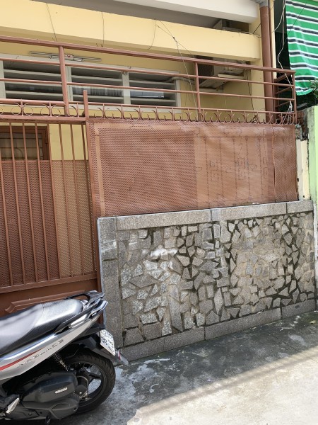 Nhà hẻm xe hơi 1 sẹc đường Cách Mạng giá bán thương lượng nhanh