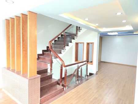 Bán gấp nhà Villa trung tâm Gò Vấp DT 60m² x 4 tầng giá cực mềm 8,3 tỷ đồng