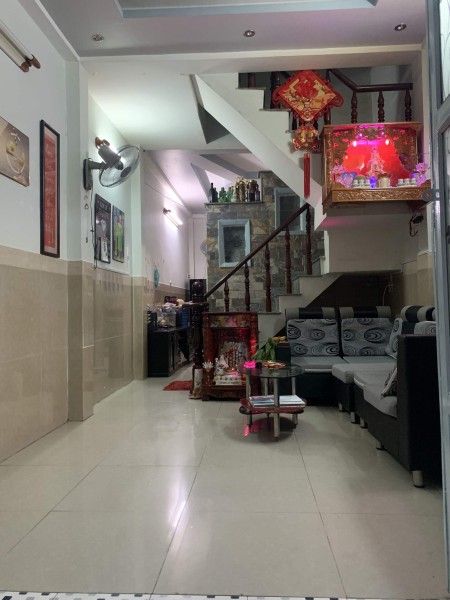Bán Nhà 38M2 HXH 2 Tầng Đường Mễ Cốc Quận 8 Giá 3 Tỷ