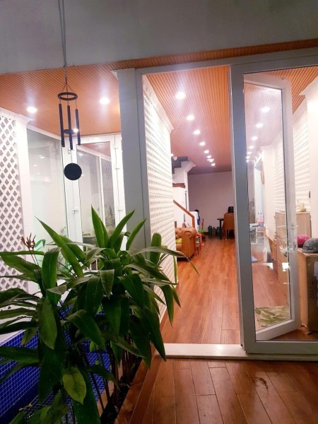 Bán gấp nhà Nguyễn Ngọc Lộc, Quận 10 40m2, 3 tầng giá chỉ 4 tỷ 700