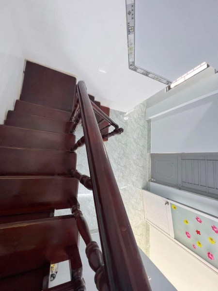 Nhà đệp hẻm xe hơi Bùi Quang Là Phường 12 Quận Gò Vấp giá nhỉnh 3 tỷ