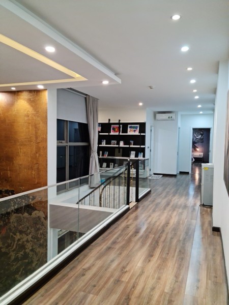 Cho thuê hoặc bán căn hộ Millenium Masteri Quận 4 Penthouse tháp A, Lầu 32, giá 30 tỷ