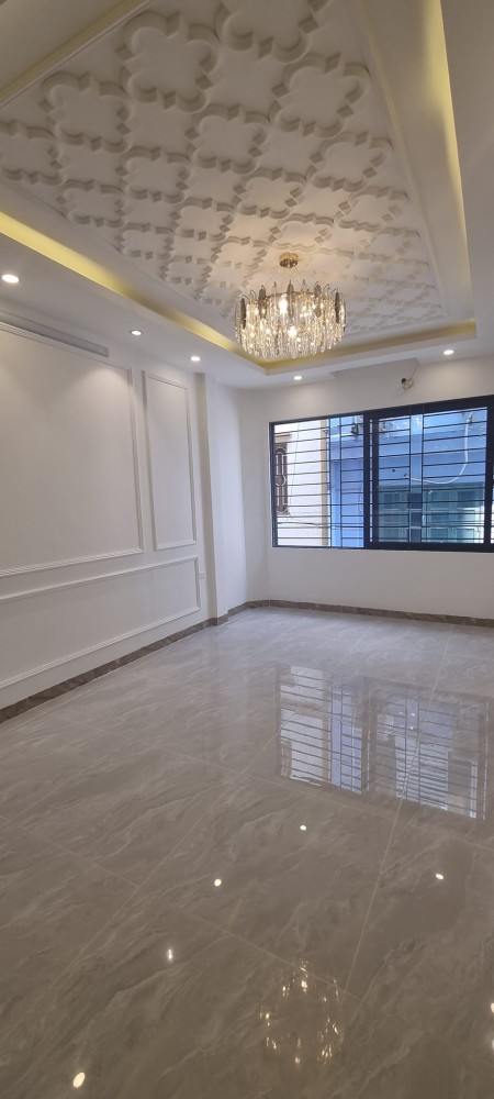 Bán Gấp Nhà 4 Tầng Phố Đỗ Quang Cầu Giấy, 2 mặt ngõ, ô tô, KD văn phòng, dòng tiền, giá 15.4 tỷ