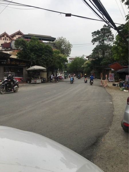 Chỉ 1 tỉ sở hữu lô đất Tân Xã, sát công nghệ cao Hòa Lạc, đường 5m, full thổ cư, làm việc chính chủ