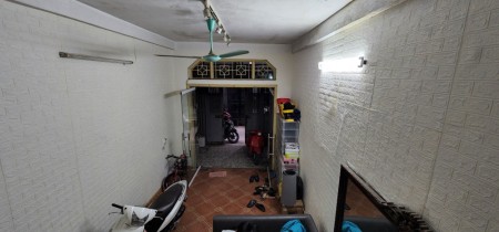 Bán nhà Hào Nam Đống Đa, diện tích 45m2, 5 tầng giá nhỉnh 8 tỷ, khu an ninh
