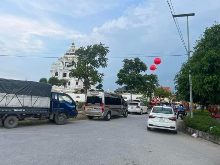 Đi đến slide 2