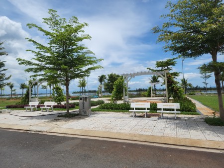 Đi đến slide 8