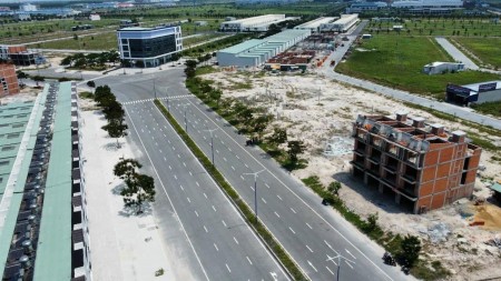 Đi đến slide 4