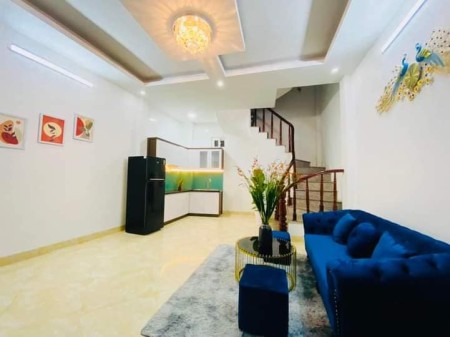 Bán nhà Giáp Nhị, Hoàng Mai 31m x 5 tầng, mặt tiền 5m, giá 3.55 tỷ