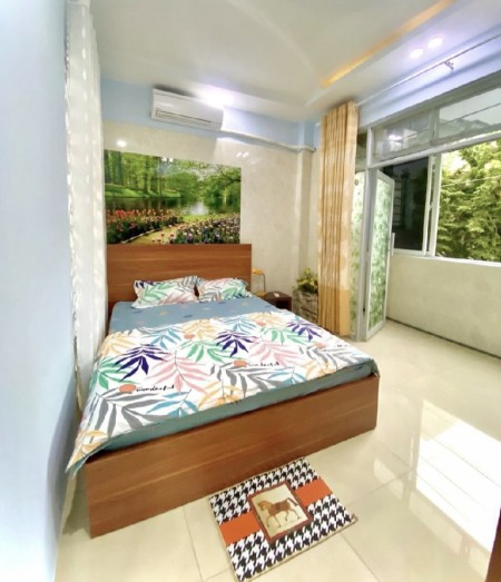 Căn hộ 1 Phòng ngủ, Balcony, Cộng Hòa Quận Tân Bình, giá 7,2 triệu/tháng