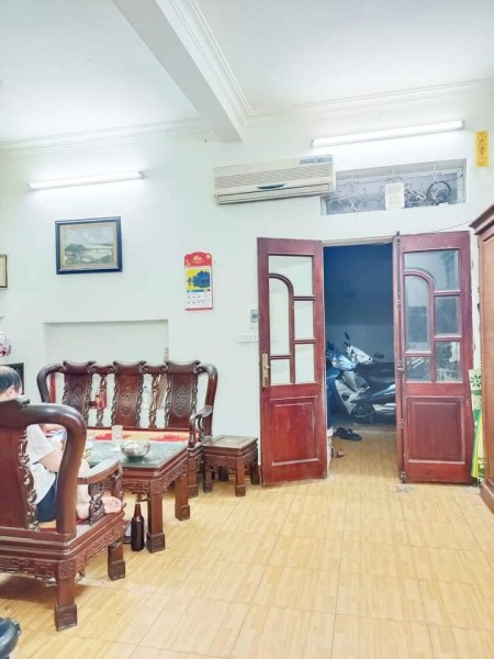 Bán nhà giá đầu tư Trương Định, Hoàng Mai 62m x 2 tầng, mặt tiền 5.2m, giá 4.1 tỷ