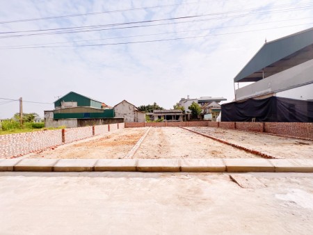 Bán Đất ven khu công nghiệp Bình Giang, gần chợ trường học giá rẻ