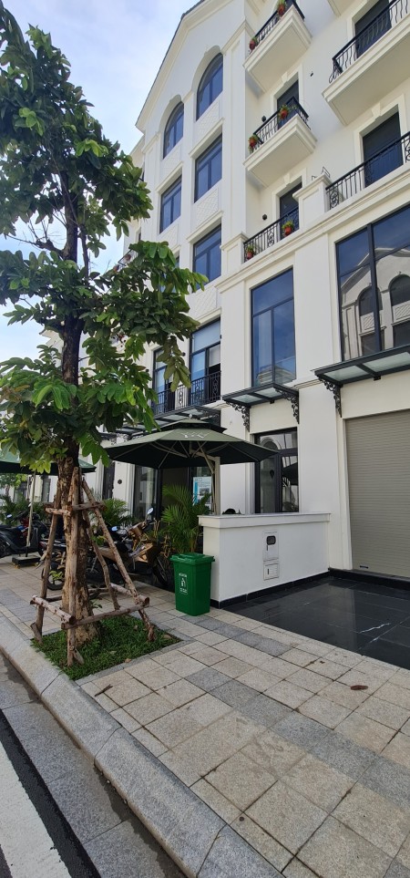 Đi đến slide 3