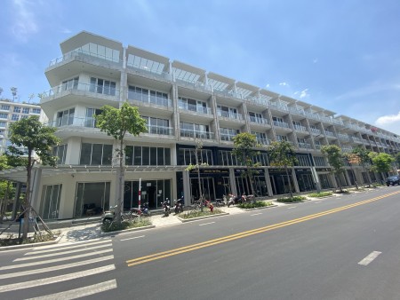 Cho thuê Shophouse Sala có thang máy , Full nội thất quận 2. Giá 10.000$