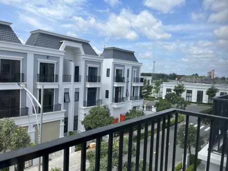 Đi đến slide 2