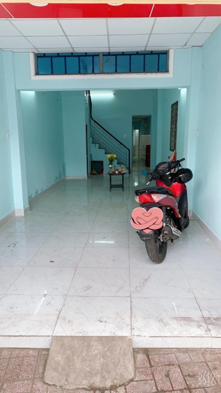 Nhà chính chủ mặt tiền Tân Hoà Đông khu dân cư đông đúc, giá tốt