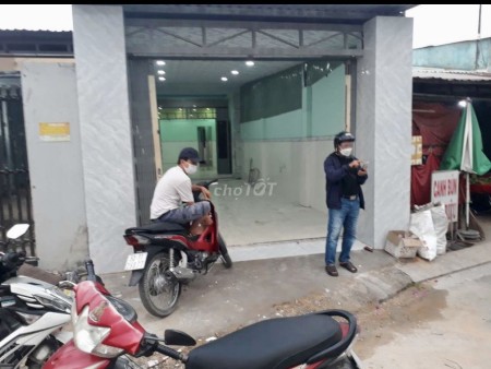 Bán nhà cấp 4 mặt tiền đường Đông Thạnh 2-5 Hóc Môn LH 0902774662