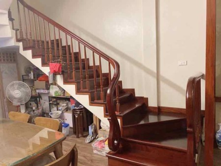 Chính chủ bán nhà Đội Cấn đúc 4 tầng giá chỉ 8,7 tỷ đồng