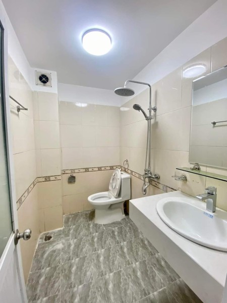 50m2 nở hậu 5 tầng mặt tiền 5m kinh doanh cho thuê chỉ nhỉnh 3tỷ