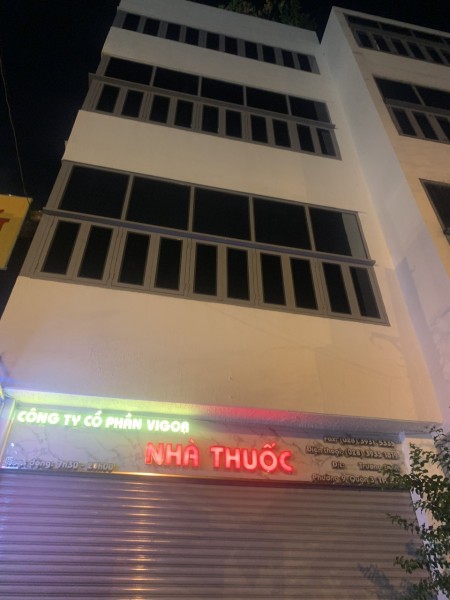 Cho thuê nhà nguyên căn mặt tiền đường Trần Hưng Đạo, Q. Tân Phú