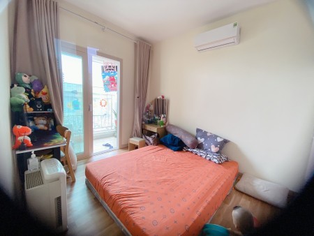 Cần tiền bán nhanh căn hộ 101m2-3PN tại chung cư CT4 Booyoung Mỗ Lao Hà Đông