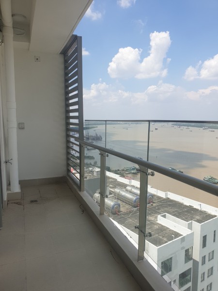 Cho thuê nhanh căn Sky 89 view sông có máy lạnh, rèm, giàn phơi DT 55m² giá chỉ 9 triệu/ tháng