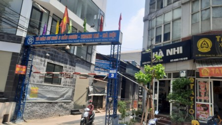 Hàng Đẹp Cầu BƯƠU diện tích 47m2 đúc kiên cố 4 tầng giá 5.35 tỷ