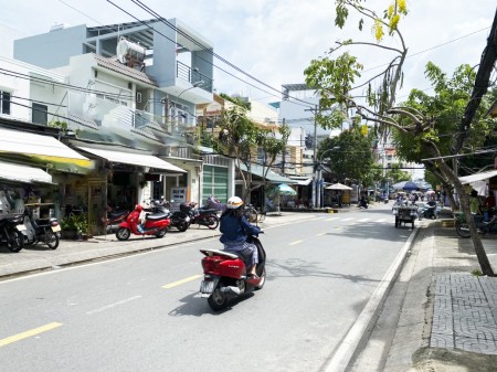 Bán nhà mặt tiền đường Nguyễn Thị Thập phường Bình Thuận, quận 7 khu kinh doanh đỉnh
