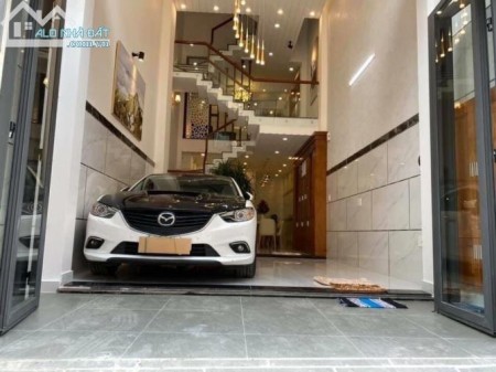 Bán nhà Phú Nhuận vào ở ngay hẻm xe hơi đỗ cổng, giá tốt nhất chỉ 4.25 tỷ