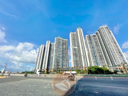 Mặt bằng hiếm lô đất diện tích 16x24m mặt tiền Nguyễn Văn Linh, Bình Thuận, Quận 7