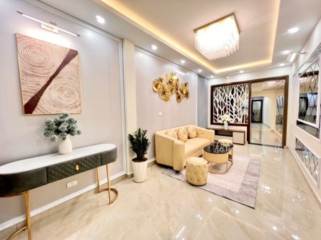 Bán Nhà. góc 2 thoáng. phố Minh Khai 45m 5T giá chỉ nhỉnh 7tỷ Hai Bà Trưng 0947913839.