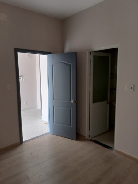 Bán căn hộ 62.5m2 tầng 4 C/C Blue Sky Tower Thủ Đức lh 0905555321