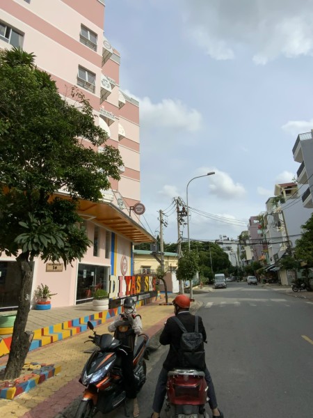 Đi đến slide 4