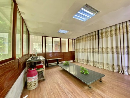 Bán nhà phố Gia Thượng ô tô 7 chỗ đỗ cổng, liên hệ 0844781222 giá 2.9 tỷ