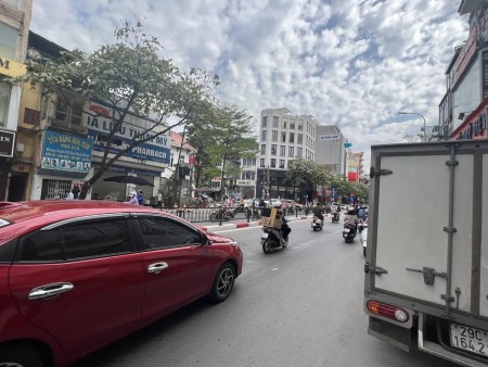 Bán nhà mặt phố Tân Mai 80m lô góc ô tô kinh doanh vỉa hè rộng 6 tầng đẹp, kinh doanh