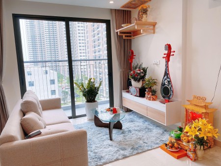 Huyền Iris Vinhomes