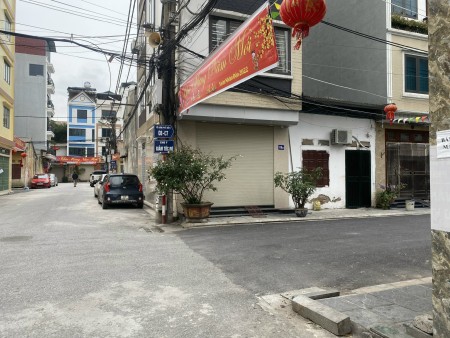 Bán nhà PL quân đội số 918 đường Phúc Đồng DT 42m² MT 4m, dài 10,5m, giá 5,04 tỷ đồng
