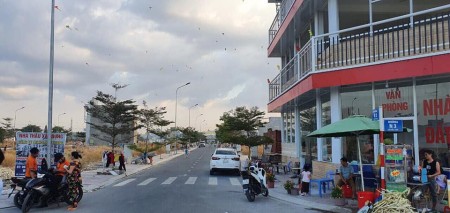 Đi đến slide 4