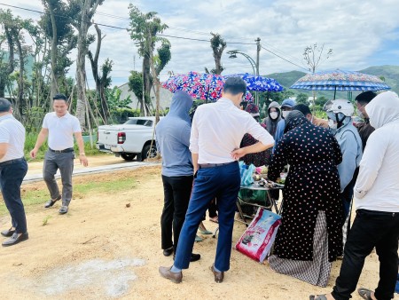 Đi đến slide 2