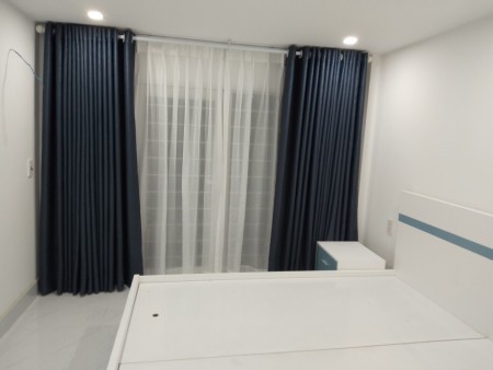 Bán gấp căn nhà bên đường Nguyễn Khoái Quận 4 LH 0932063198