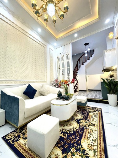 Bán nhà riêng phố Yên Lạc, quận Hai Bà Trưng khu KD đỉnh DT 42m² hơn 5 tỷ đồng SĐCC