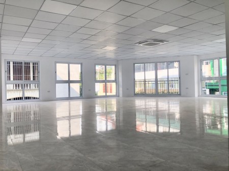 Cho thuê căn góc Nam Từ Liêm 6 sàn, 120m2/sàn, Giá full tòa 100tr/ tháng, miễn phí dịch vụ