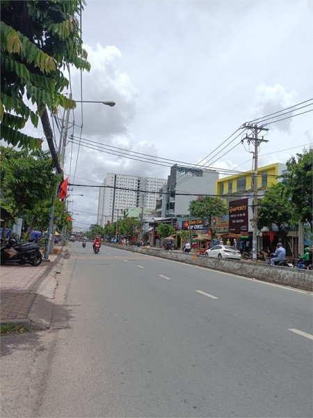 Nhà hẻm xe hơi Trường Chinh hàng xóm Phúc X.O giá nhỉnh 3 Tỷ