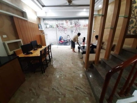 Bán nhà riêng phố Hàng Không, thông các ngả Nguyễn Sơn, Long Biên, Hà Nội